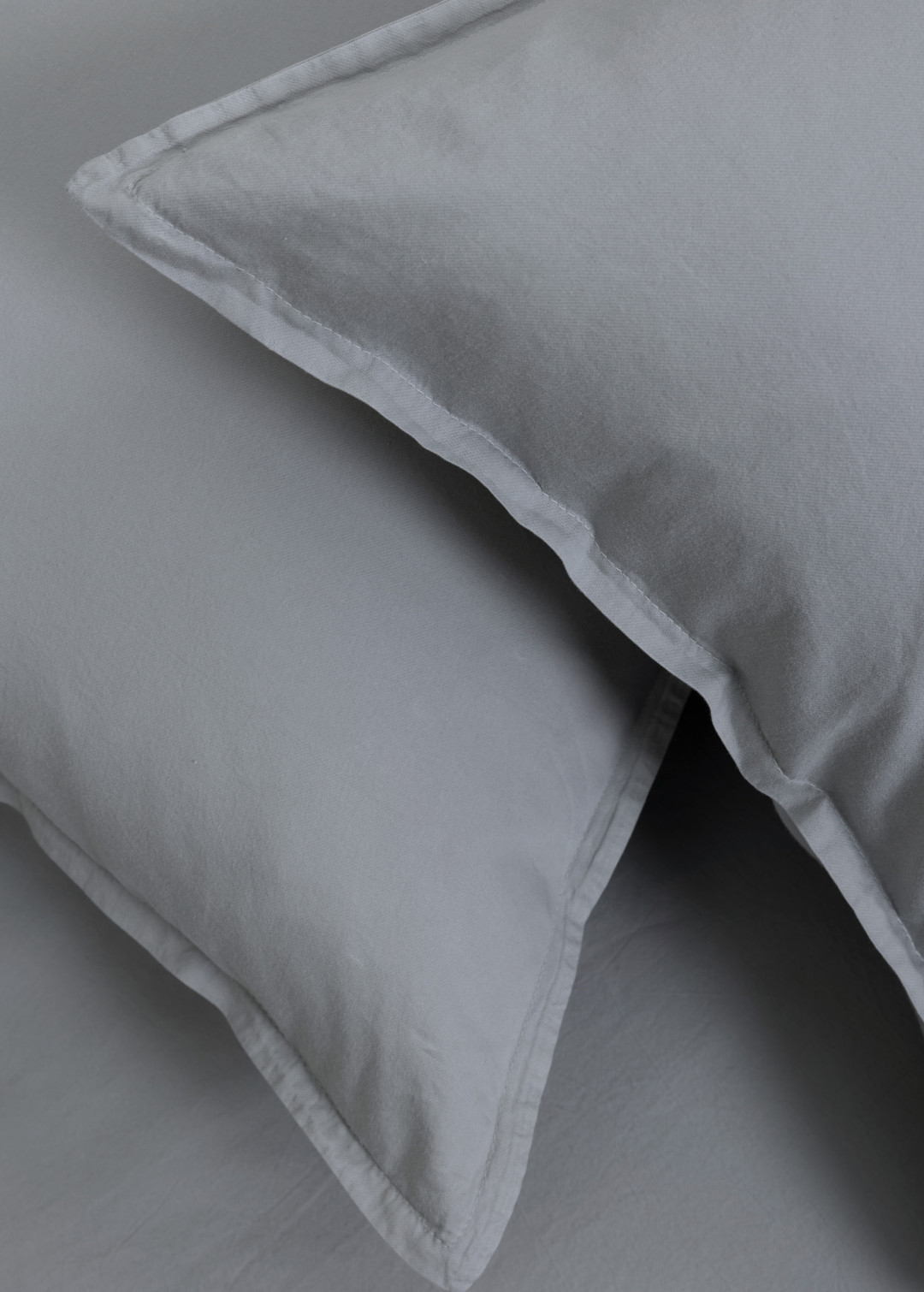 Фото Bed Set Close To Skin Grey