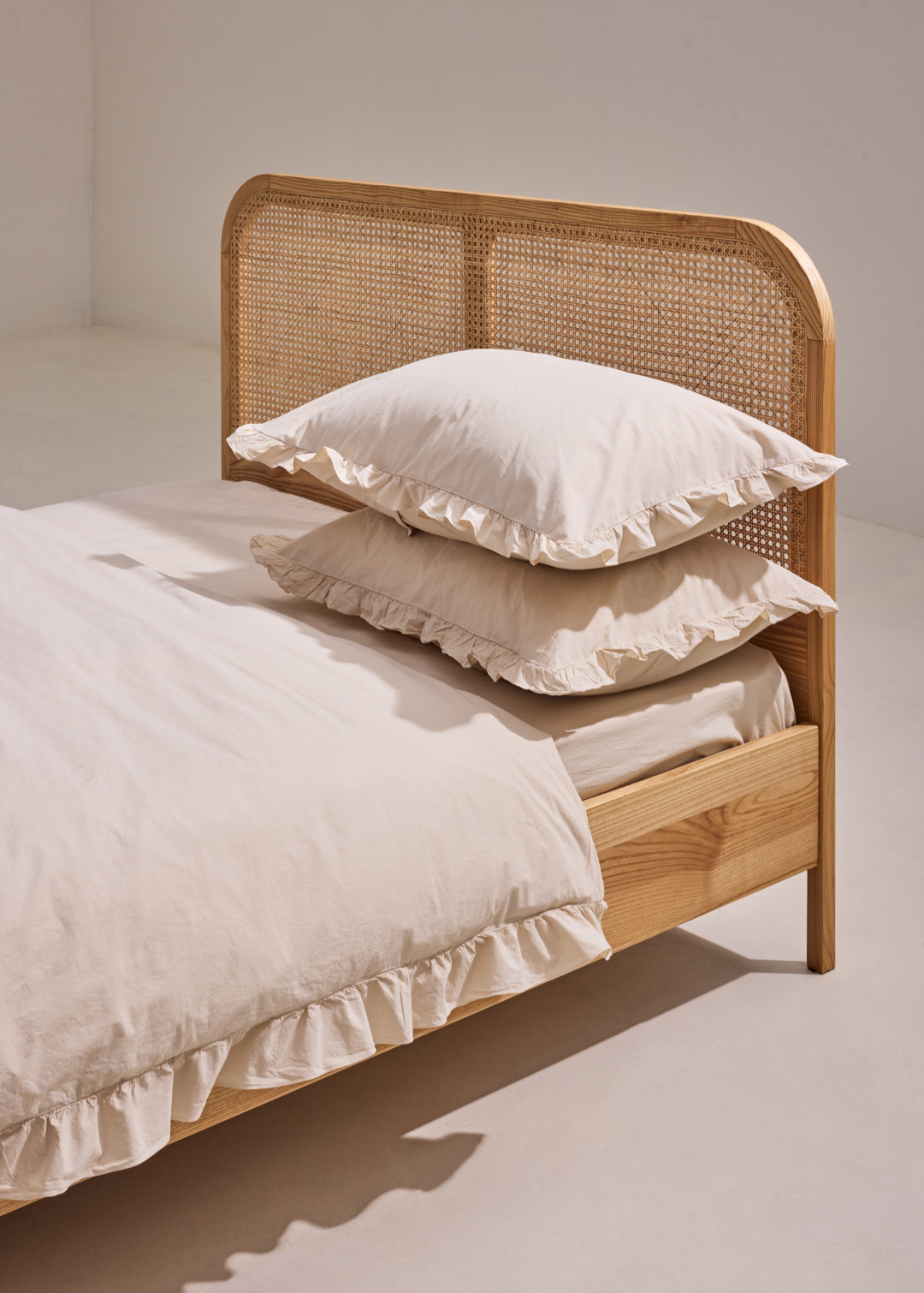 Фото Duvet Cover with Pillowcases Tender Days Perfect Beige