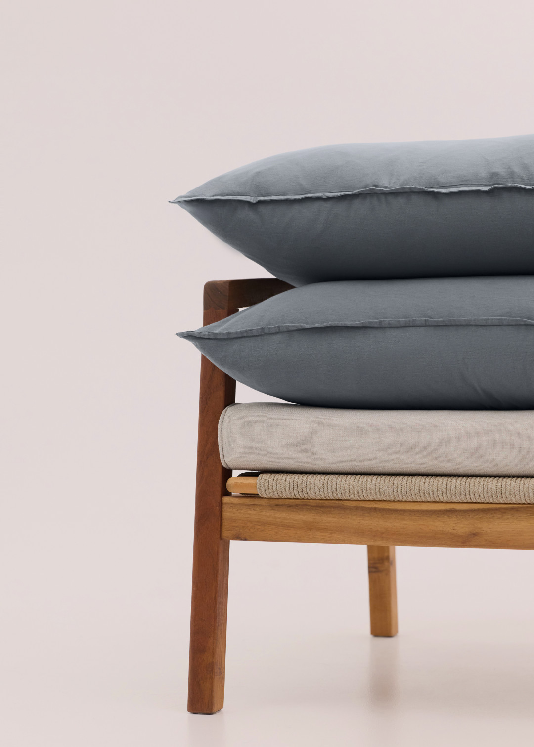 Фото Pillowcases Close To Skin Graphite