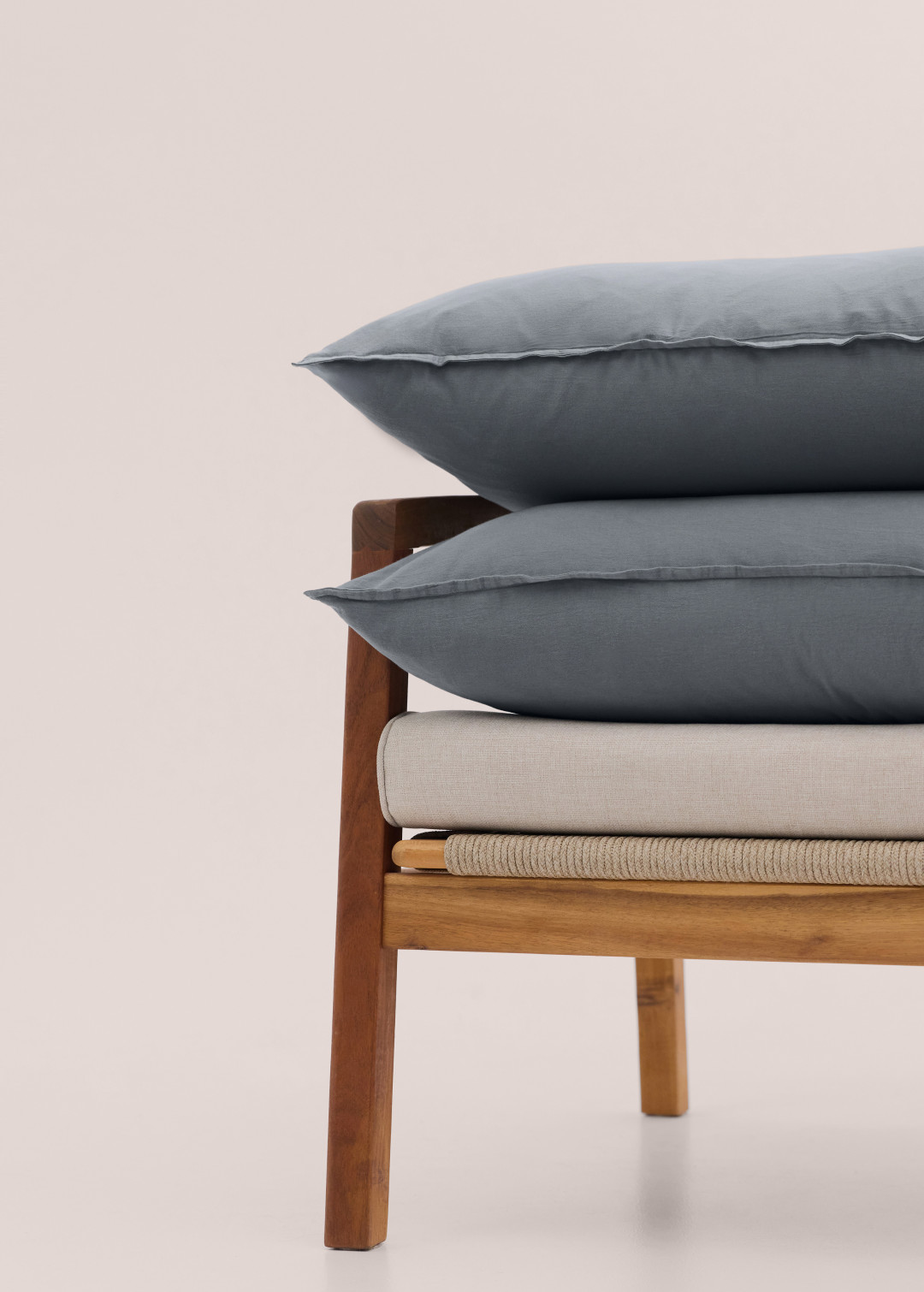 Фото Pillowcases Close To Skin Graphite